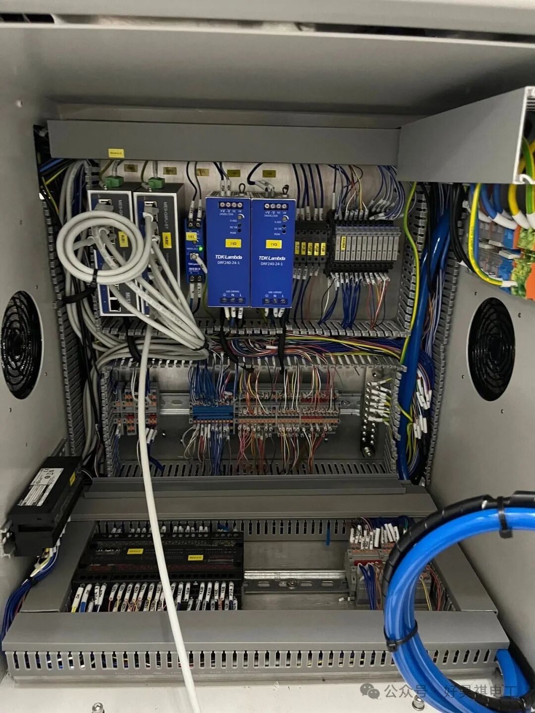 A Candid Statement: Not All Logic Can Be 'Fixed' with PLC Programming; If the Equipment Structure is Flawed, No Program Can Save It.