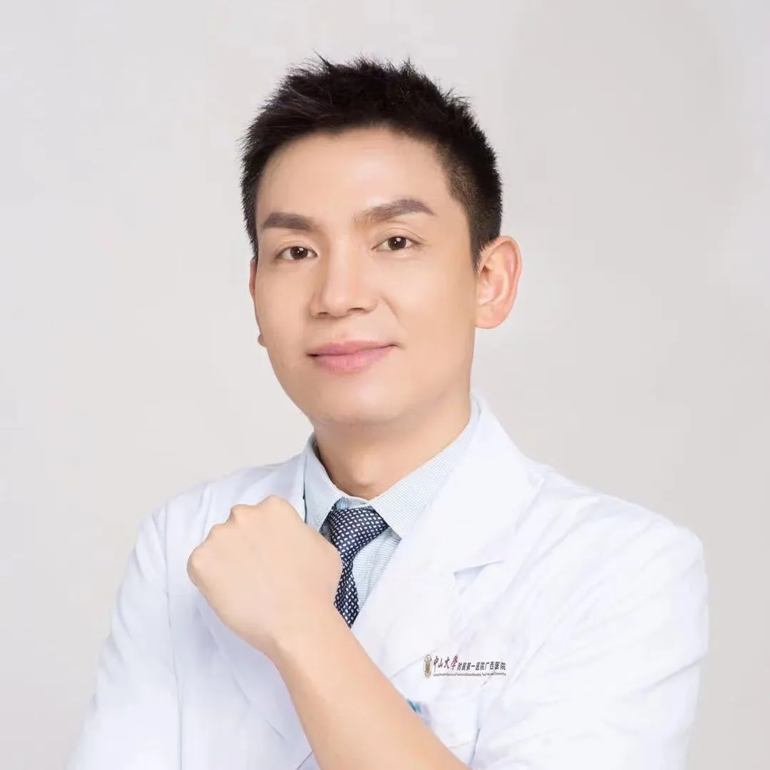 Da Vinci Robot Precisely Performs Tumor Resection | Urology Team at Zhongshan First Hospital Successfully Removes Large Tumor from Patient's Left Kidney Area