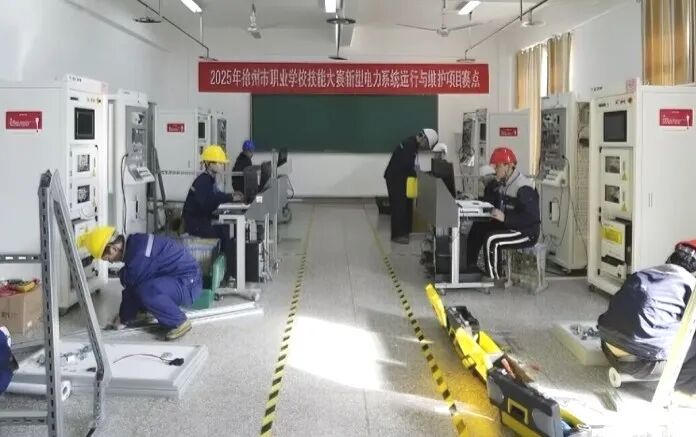 China Dream Day: From Circuit Boards to a Strong Nation, the Dream Chasing Light of Vocational School Electrical Students Shines Bright