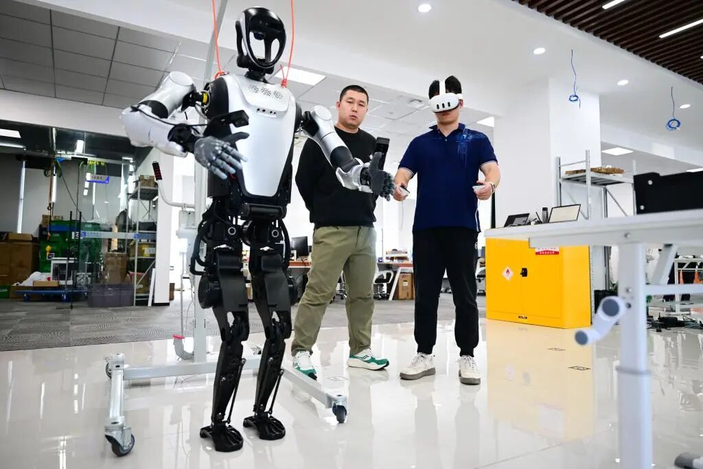 The AI and Robotics Industry: The Next Trillion-Dollar Market Awaits!