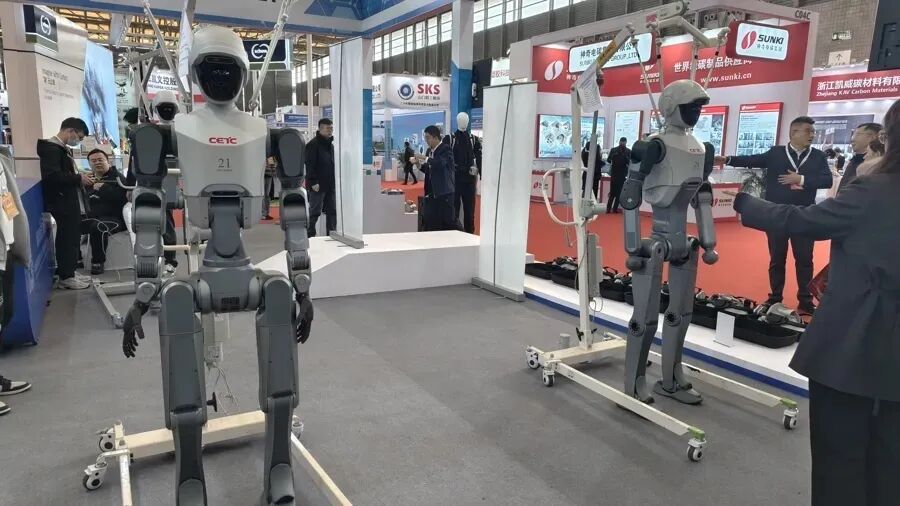 China Electronics Technology Group Unveils Next-Generation Humanoid Robots