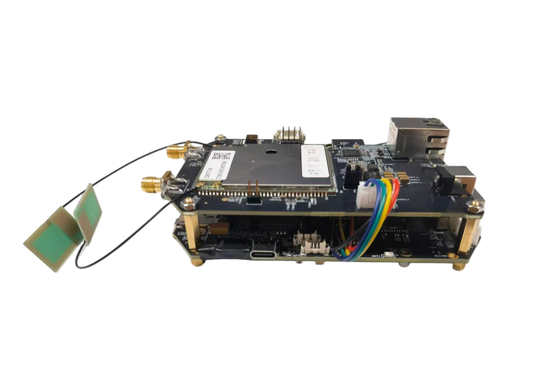 AIBrainBOX-UAV: 5G + Self-Organizing Network Dual-Link Solution