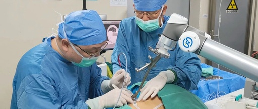 When AI Robots Meet Cryoablation: Lung Nodules Precisely Frozen with a Single Injection!