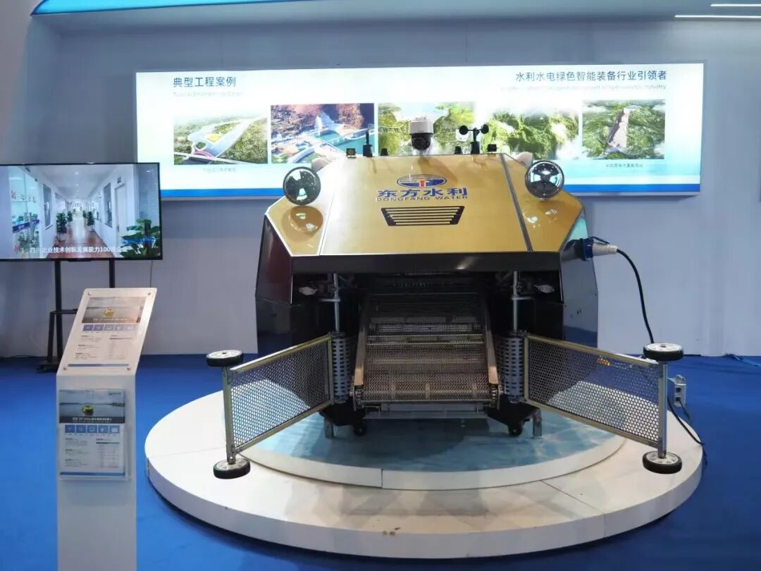 Spotlight: Chengdu-Made Water Surface Cleaning Robots Pass Highest Level Certification by the Ministry of Water Resources!
