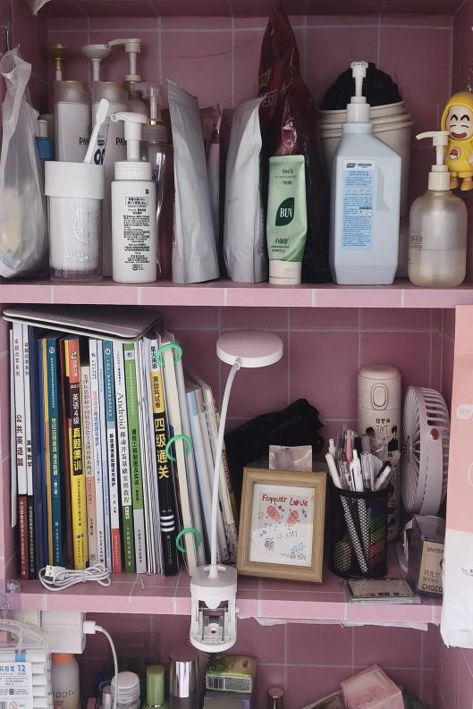 Aesthetic Living: The Beauty Hidden in the Dormitories of the School of Electronics and Internet of Things - Issue 1