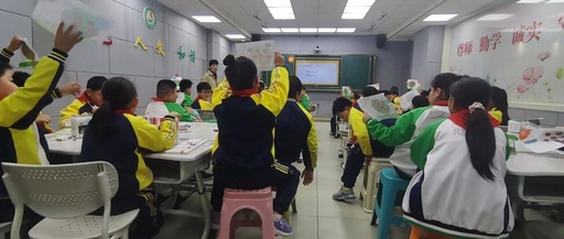 Embedded Language Assessment in Psychological Classrooms