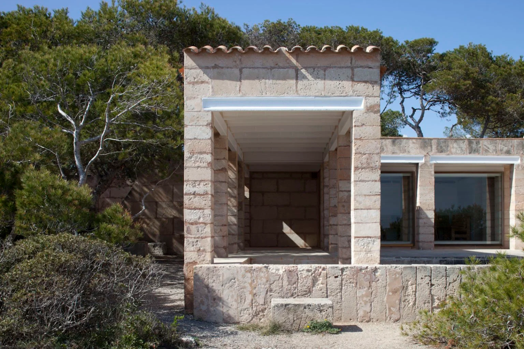 Can Lis: The Most Beautiful House of the 20th Century