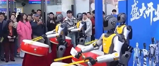 Robots Enter Commercial Circles? 4S and 7S Stores Make Their Debut, Future Life Beyond Imagination!