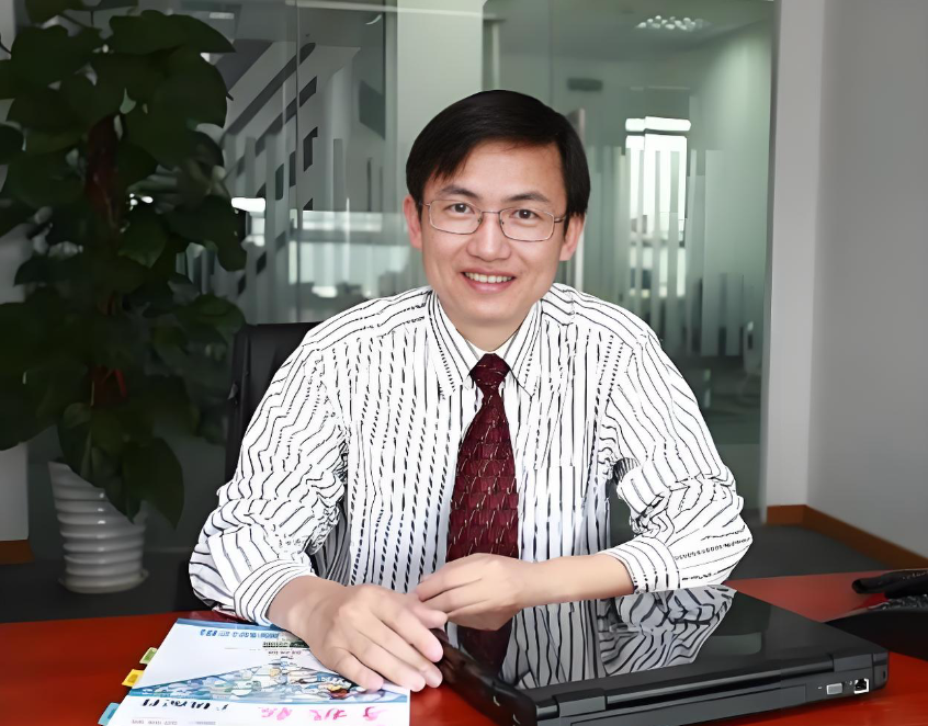 From Street Vendor to World-Class Chipmaker: The Journey of a Hunan Innovator