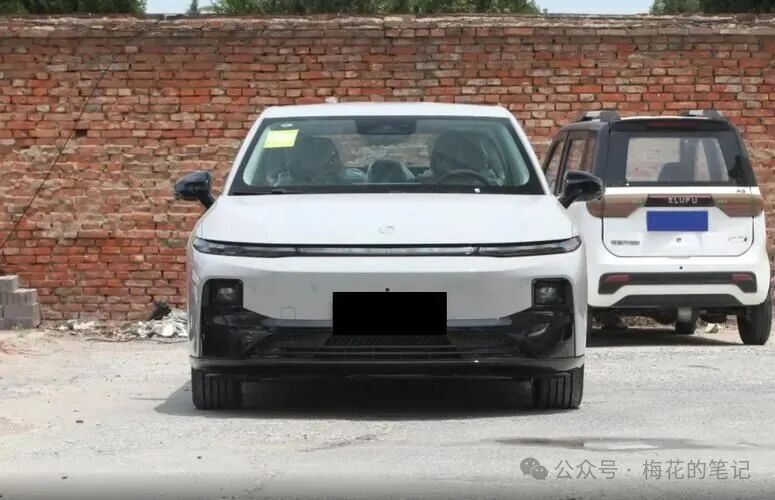 All Models Equipped with 3nm Chips and LiDAR: What Else to Expect from the Deep Blue L06?