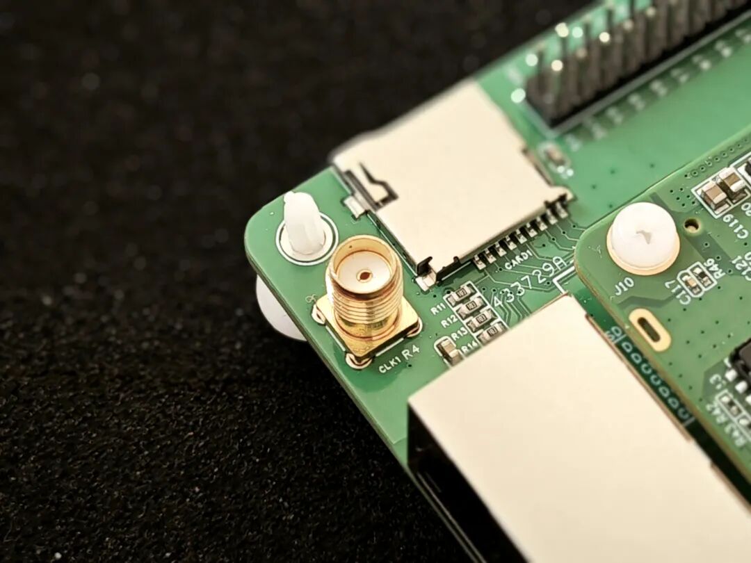 Review of a Second-Hand FPGA Development Board: An Affordable Entry-Level FPGA Tool!