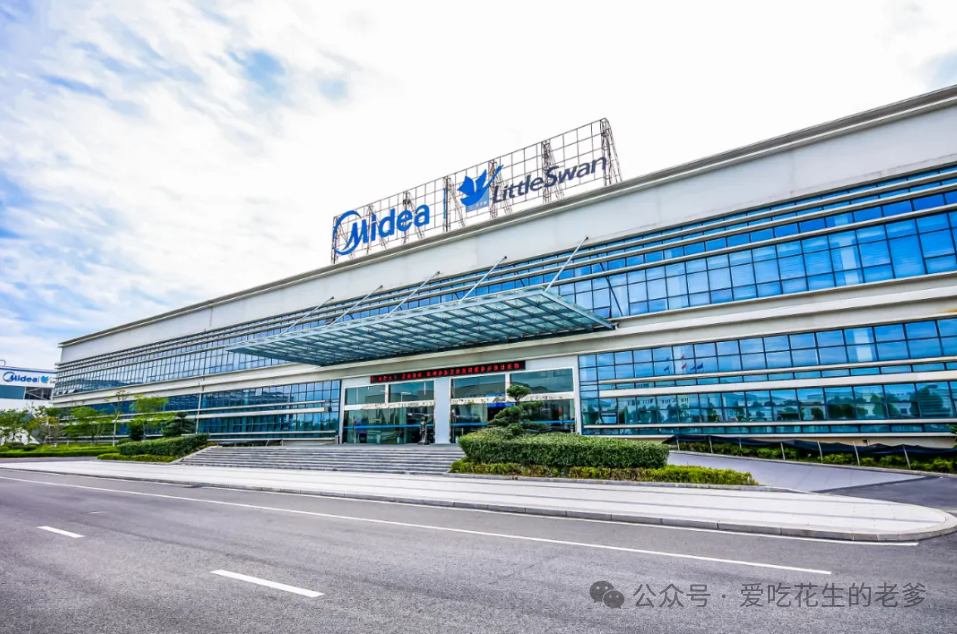 Midea KUKA AI Robot: How Many Steps Are Needed to Tighten a Screw?