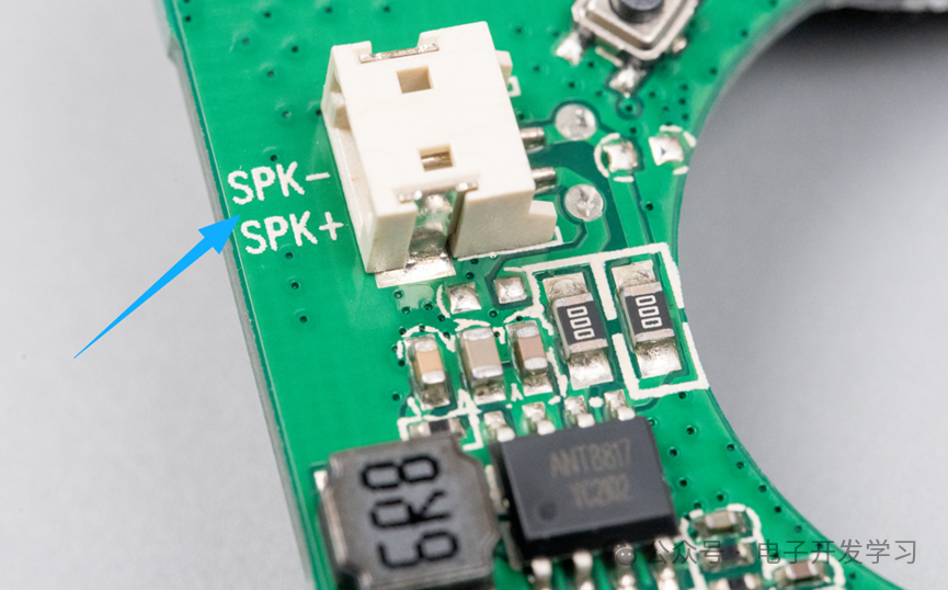 A 20 Yuan Bargain on Xianyu: Unboxing the New JOY Co-branded JD Bluetooth Speaker Reveals PCB Prototyping Process!