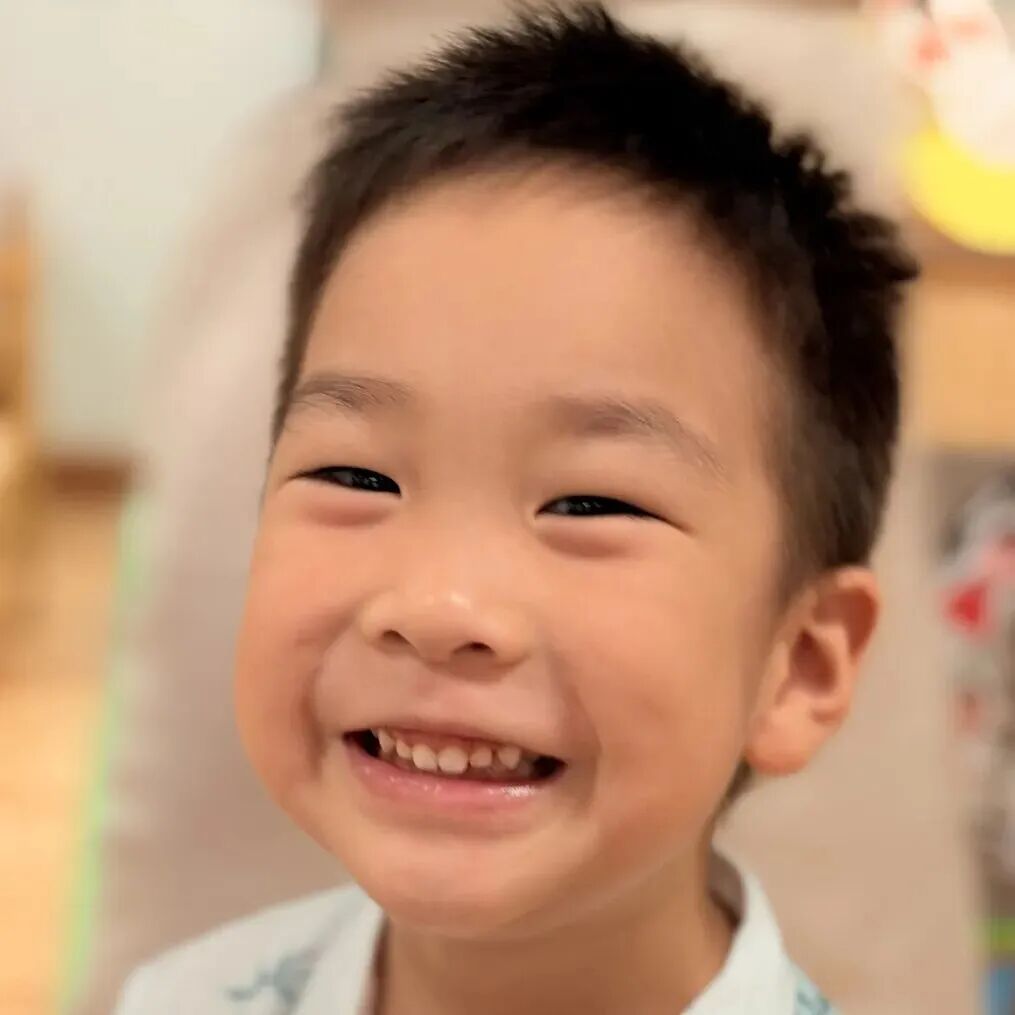 A Mysterious Companion Appears in Kindergarten! Did AI Robots Stump the Children?