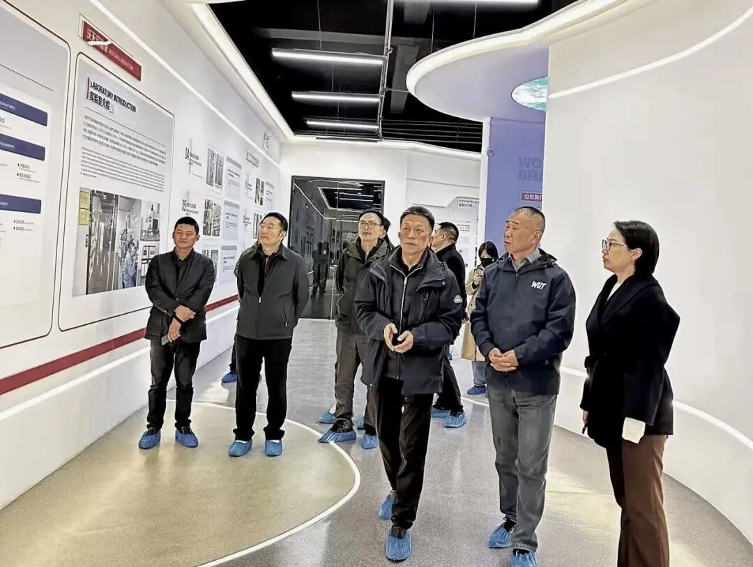 Small Sensors, Big Achievements: Visit to Nanjing Wotian Technology Co., Ltd. by the Nanjing Alumni Association of Wuhan University of Technology
