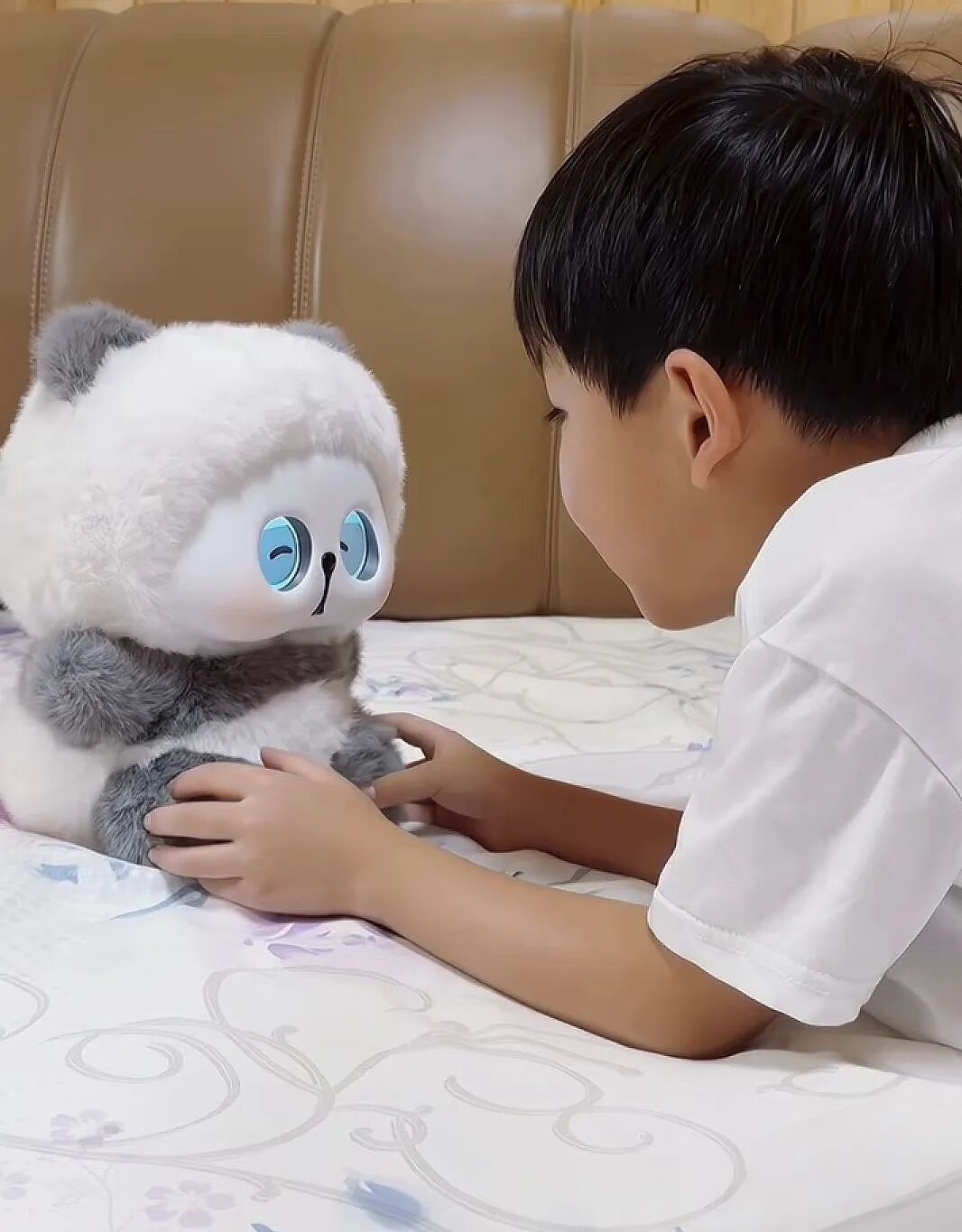 Do Your Toys Have 'Mind Reading' Abilities? AI Toys Become a 'New Blue Ocean' in the Shijiazhuang Consumer Market
