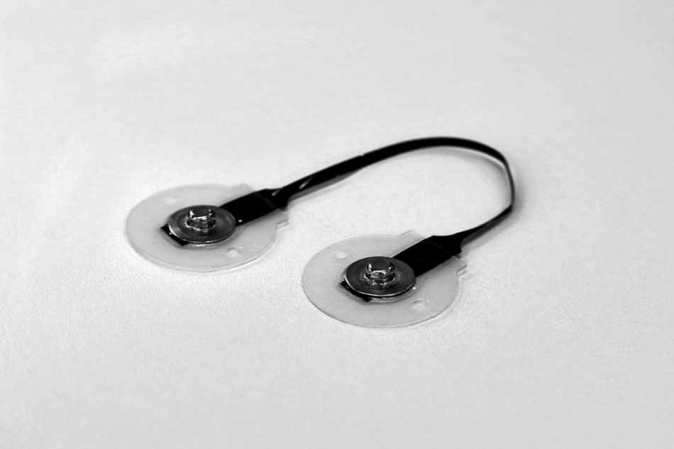 Guide to Designing a Breathable Belt Sensor Based on Conductive Rubber Wire