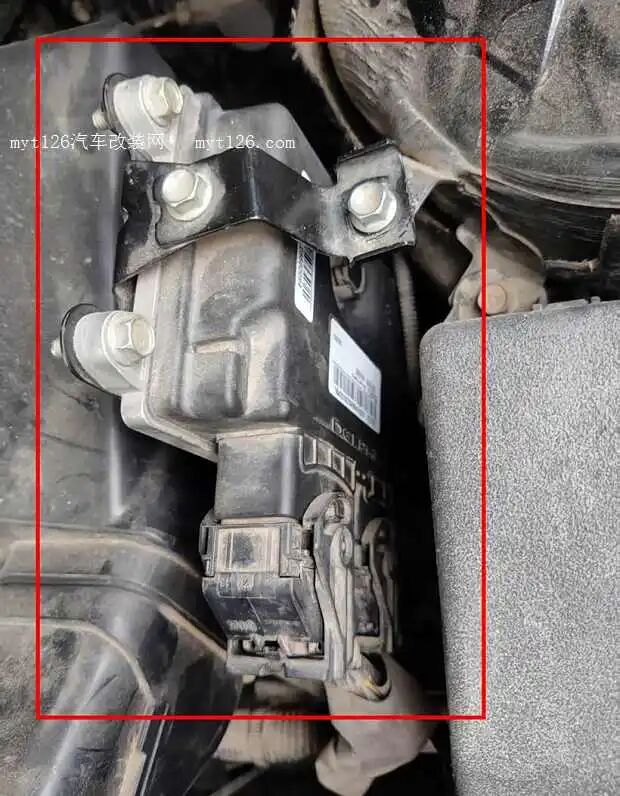Replacing the Atmospheric Pressure Sensor on a 2020 Outlander After 100,000 Kilometers