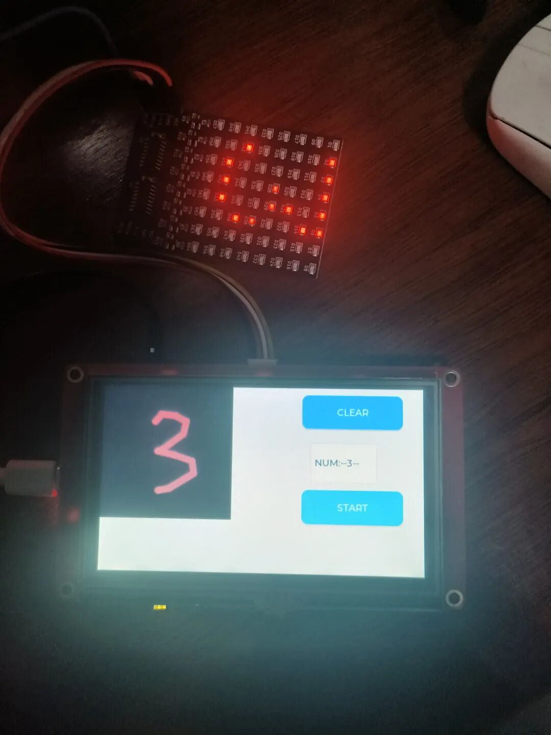 ESP32 HMI + TinyMaix: Low-Power Handwritten Digit Recognition Solution Implementation