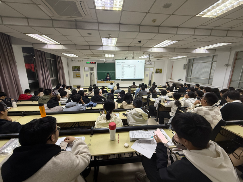 Launching the C Language Micro Classroom