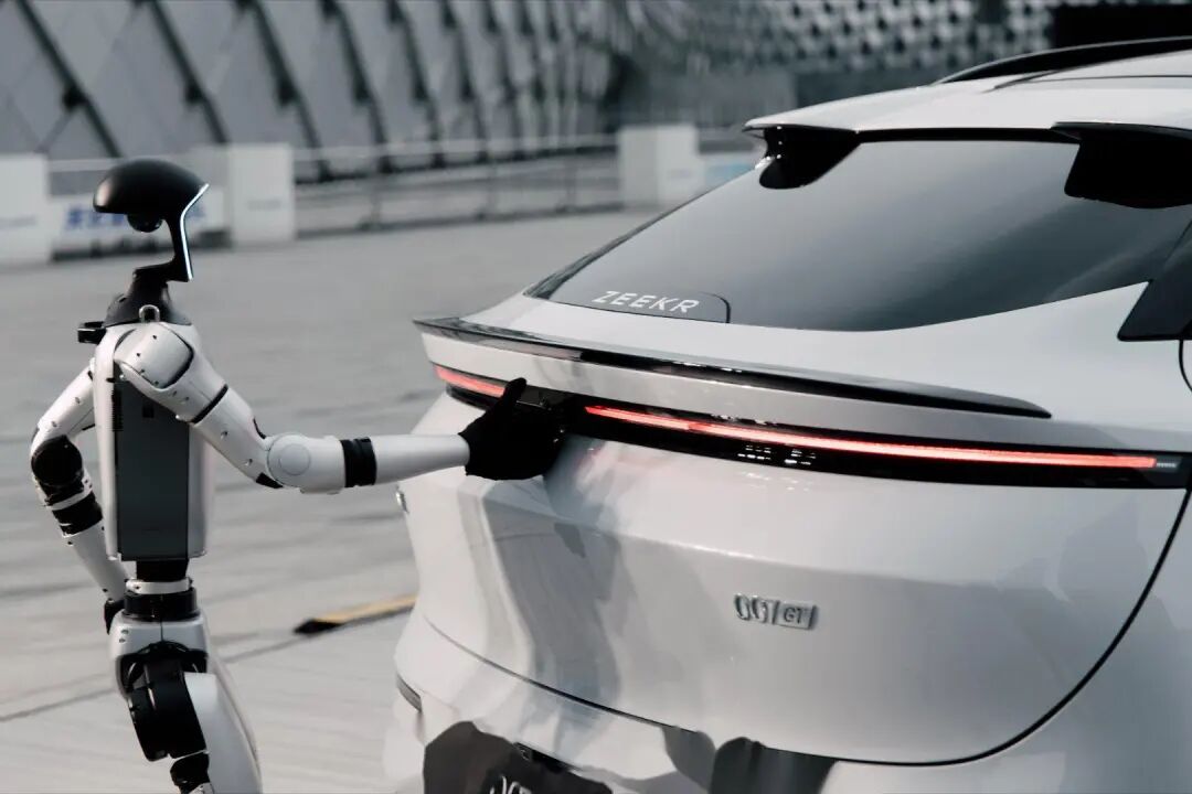 Invisible Guardians: How IoT Constructs a Comprehensive Safety Net for New Energy Vehicles