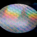 Launch of the First Domestic 12-Inch Silicon Photonic Wafer Service Based on National Information Optoelectronics Innovation Center