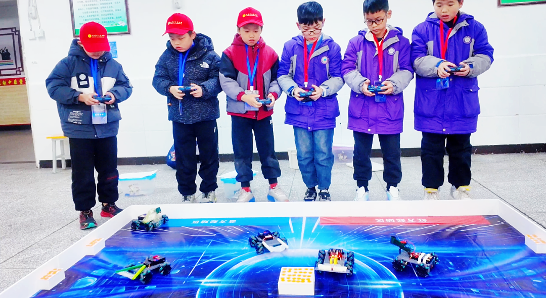 The 5th Dazhou Youth Robot Competition and City (Prefecture) Robot Invitational Held in Wanyuan