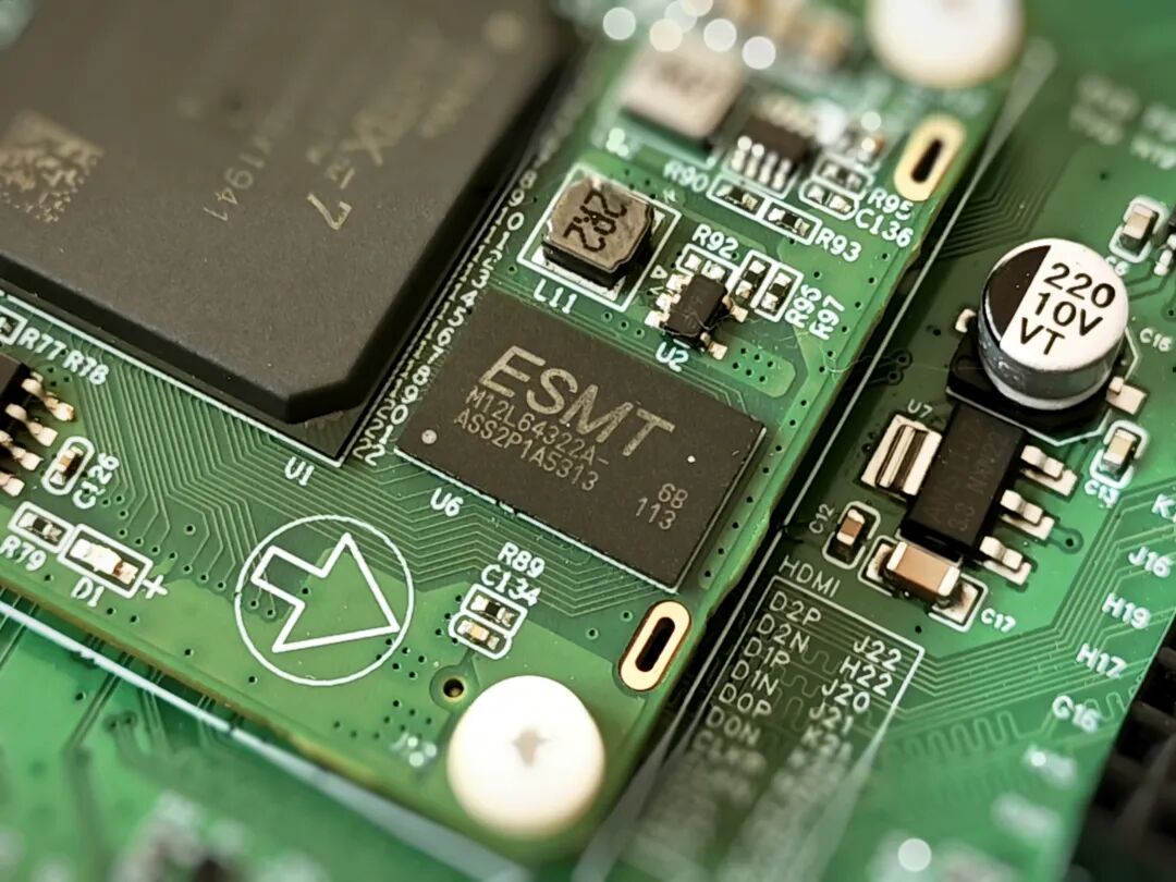 Review of a Second-Hand FPGA Development Board: An Affordable Entry-Level FPGA Tool!