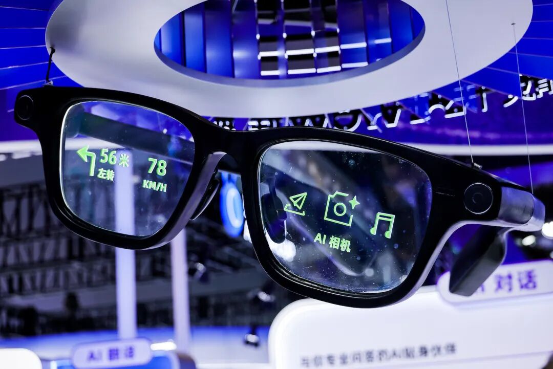 Disassembly of Alibaba Quark AI Glasses S1: The King of Dual-Core and Dual-Display, Defining a New Standard for AI Hardware