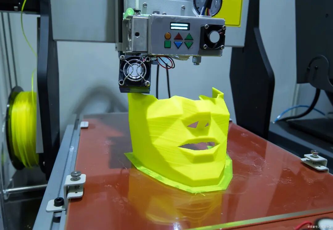 The Explosion of the Consumer 3D Printing Market: Two Major Investment Opportunities Emerge