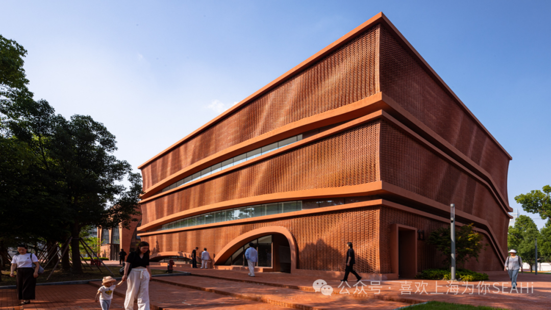 Yuan Feng: Imagination Leads to Creation