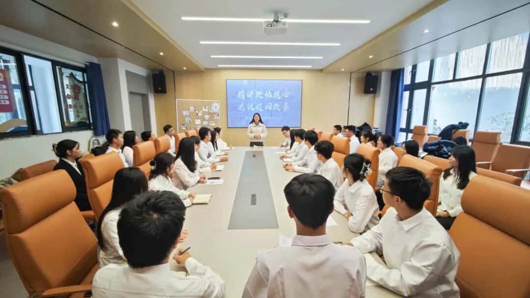 Decoding Campus Appeals with Python: Students at Jinzhong Information College Innovate Governance Solutions