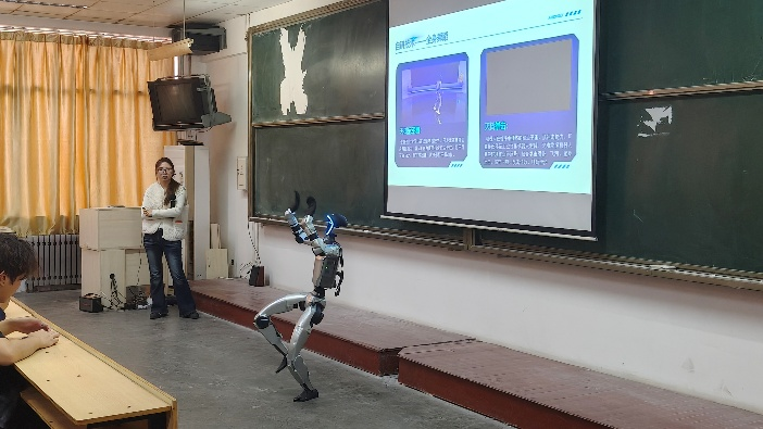 Application of Mathematical Modeling in Large Models and Robotics