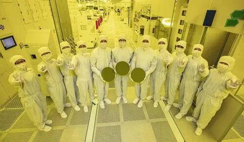 Musk Reveals Tesla's AI5 Chip is Close to Tape-Out, AI6 Design Has Begun