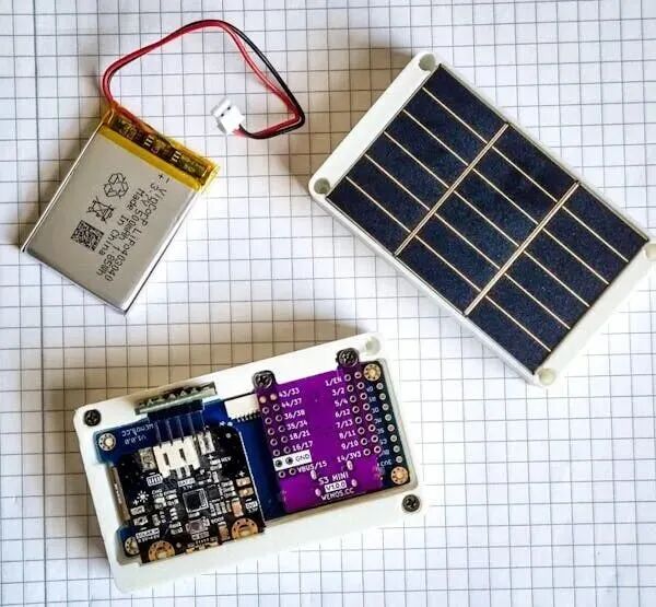 ESP32-S3 Low Power Extreme Challenge: Hardware Timed Power On + E-Ink + Solar Self-Sufficiency