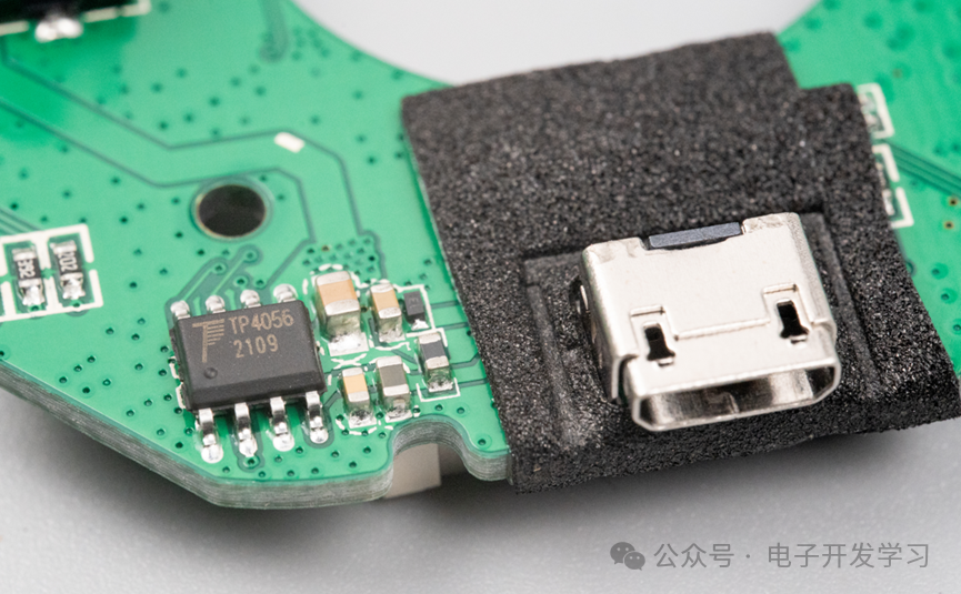 A 20 Yuan Bargain on Xianyu: Unboxing the New JOY Co-branded JD Bluetooth Speaker Reveals PCB Prototyping Process!
