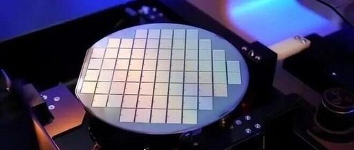 Key Breakthrough! The First Domestic 12-Inch Silicon Photonic Chip Wafer Platform Goes Live, Lighting Up a New Era for 'Photon Chips'