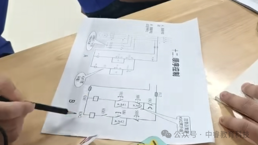 [Student Story] From Novice to Junior PLC Engineer: A Remarkable Career Transition