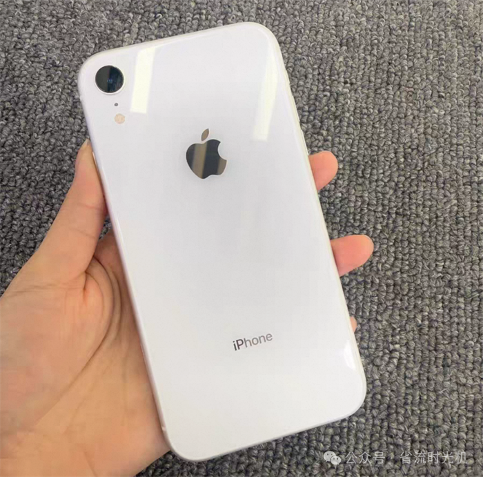 The iPhone XR: A Classic LCD Screen Phone with A12 Chip, Now in Its 7th Modification