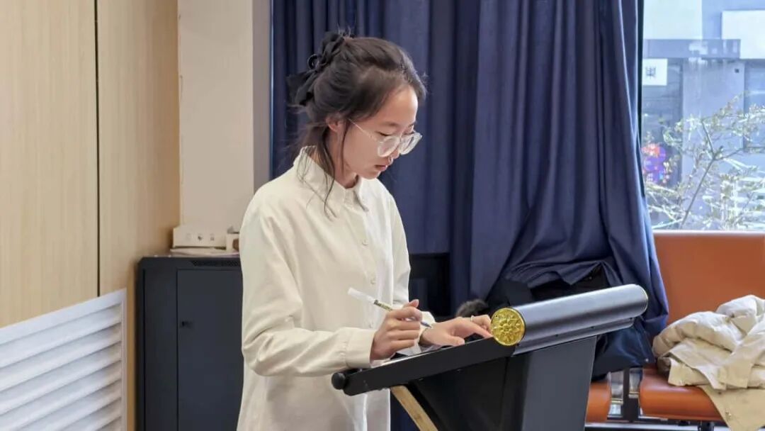 Decoding Campus Appeals with Python: Students at Jinzhong Information College Innovate Governance Solutions