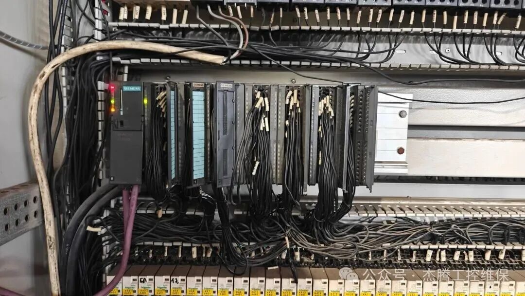 Don't Panic When Your PLC Fails! 3 Common Faults and Troubleshooting Methods Explained for Beginners