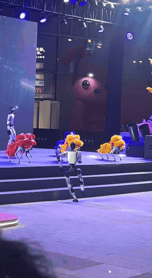 Incredible Intelligence of Robots: Even Throwing Tantrums Can Be Mimicked!