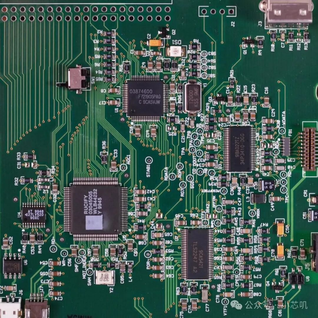 Essential Knowledge for Hardware Development: How to Choose Between Breadboards, Perfboards, and PCBs?