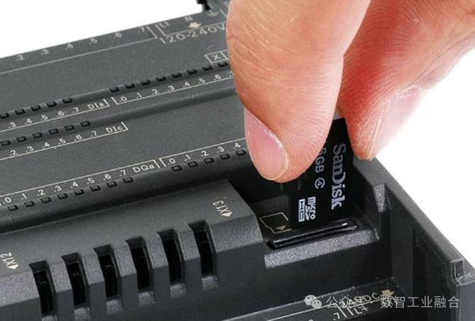 Differences Between Siemens S7 Series PLC Dedicated Storage Cards and Regular SD Cards