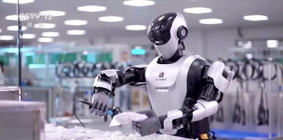 From Robot 4S Stores to 7S Stores: How Far Are Humanoid Robots from Homes? Who Will Dominate the Billion-Dollar Market?