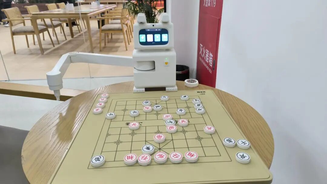What Makes Elderly Life Unique in This Retirement Community?