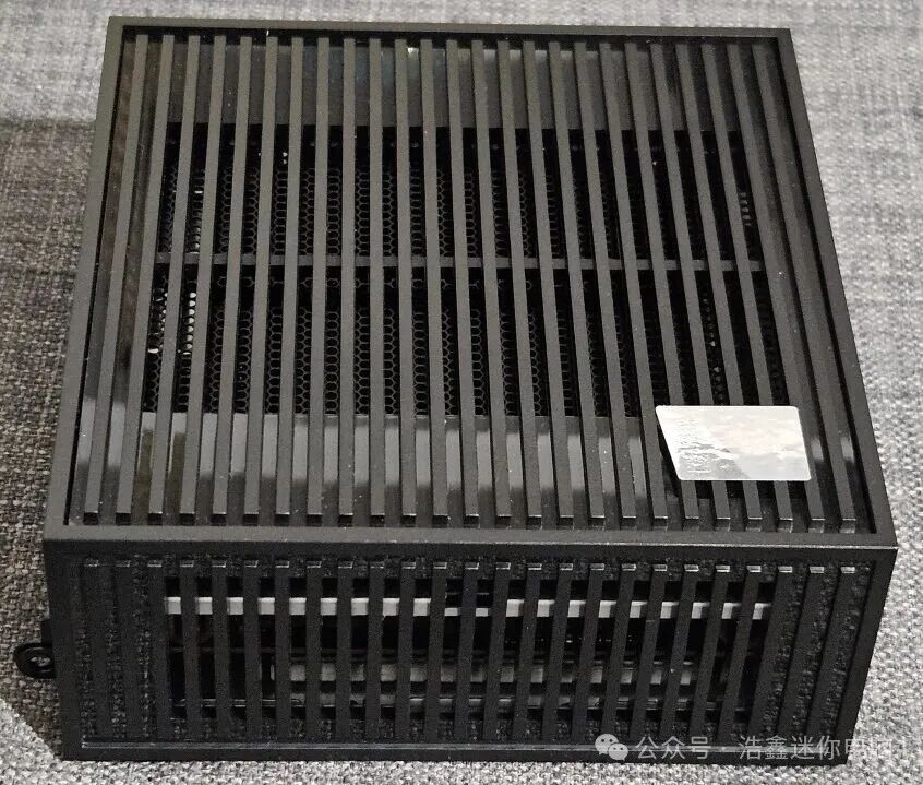 ASUS ExpertCenter PN42 Review: A Fanless Mini PC
