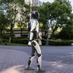 56 Hours Across Suzhou and Shanghai! Chinese Humanoid Robot Walks 106 Kilometers, Sets Guinness World Record, What Future Lies Behind This Hard Technology Celebration?