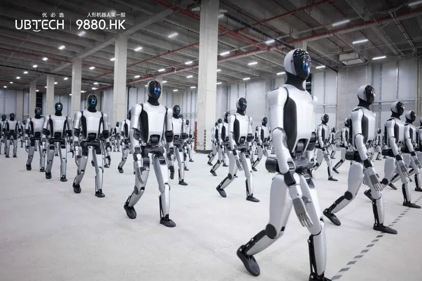 Chinese Robots Assemble in Formation, US Response Lacks Grace