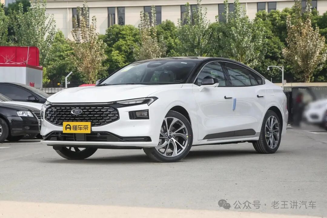 New Car Equipped with Qualcomm 8155 Chip, Enhanced Vehicle Dynamics: Changan Ford's New Mondeo Unveiled